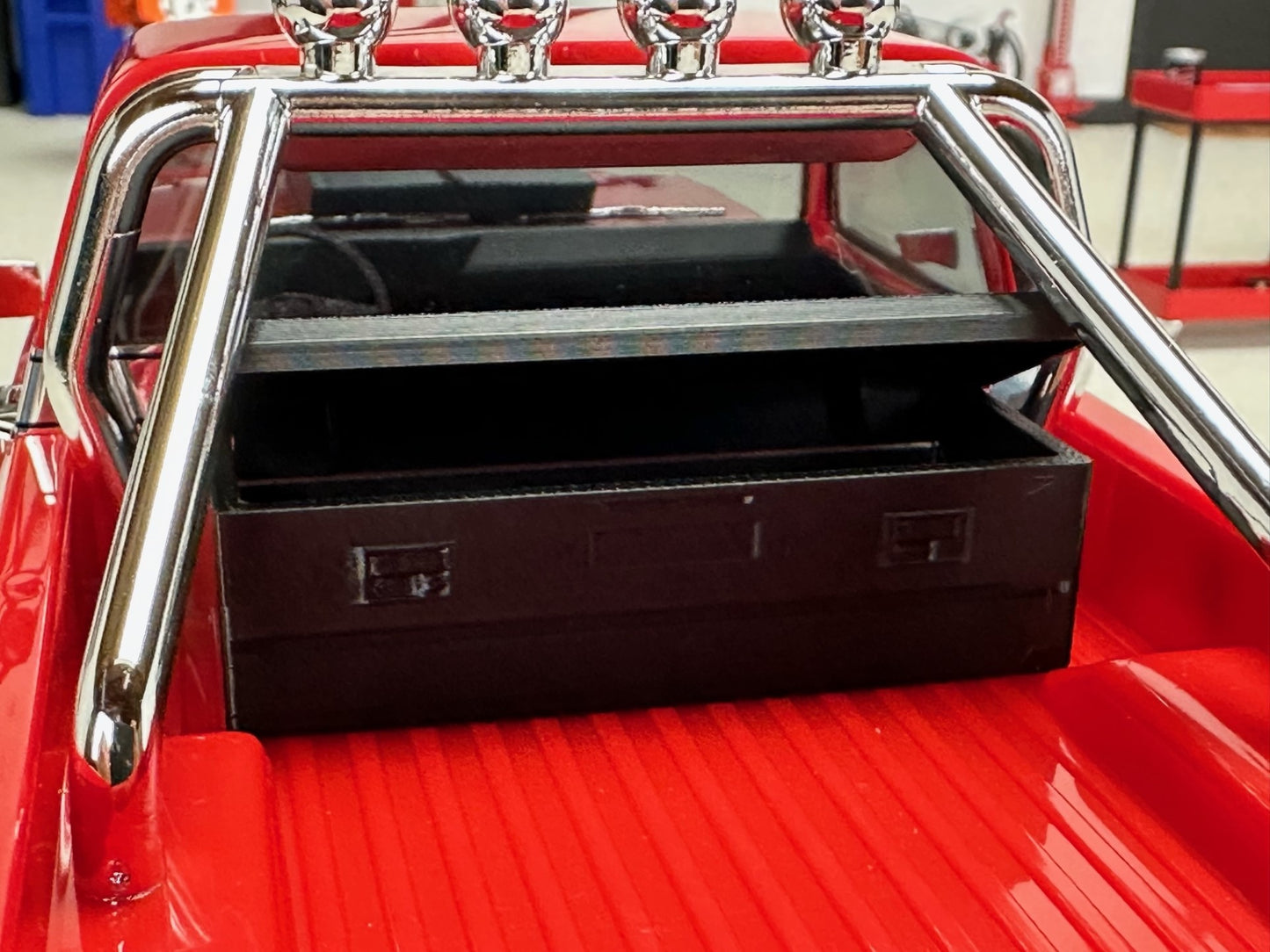 ShrinkRC Small Toolbox for Traxxas TRX-4M® Chevrolet K10 High Trail