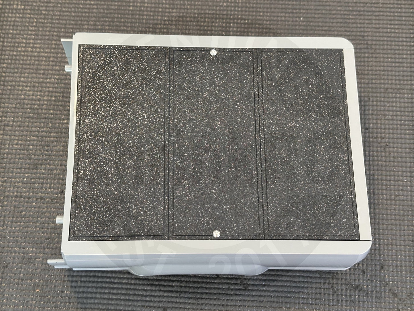 ShrinkRC Bed Tonneau Cover for RC4WD 1985 Toyota Pickup & 1987 Toyota XtraCab