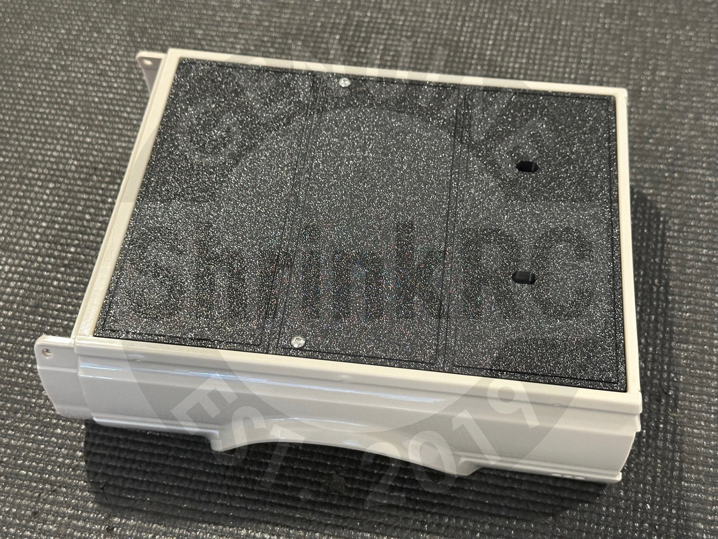 ShrinkRC Bed Tonneau Cover for RC4WD 1982 Toyota Pickup