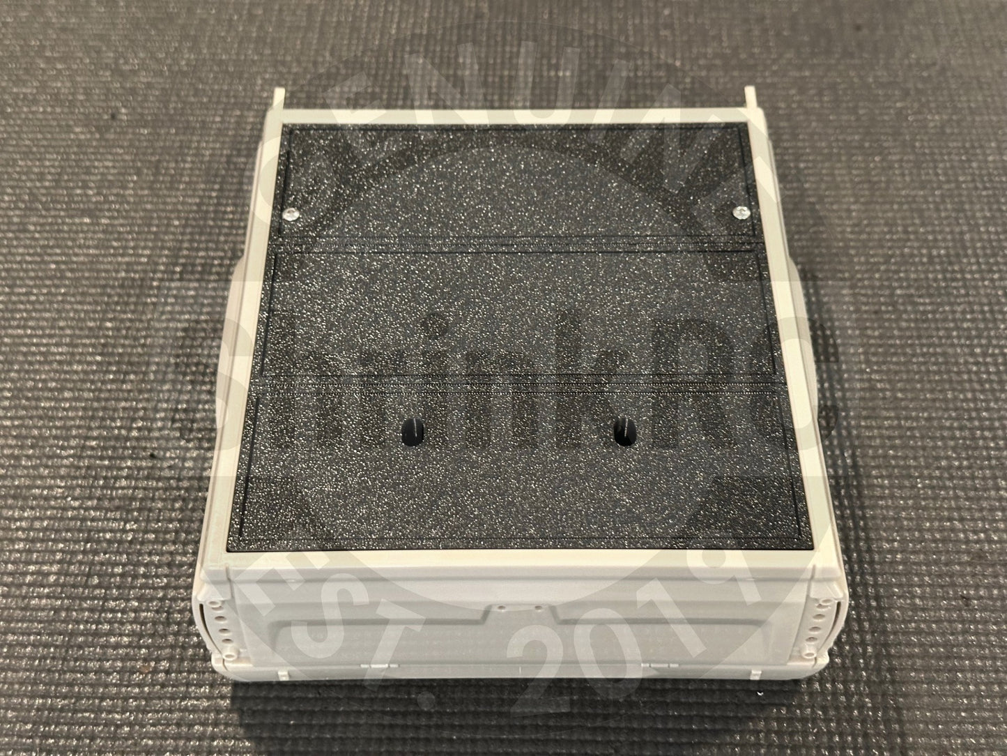 ShrinkRC Bed Tonneau Cover for RC4WD Mojave II Four Door